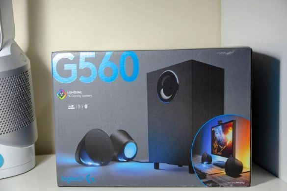 Logitech G560