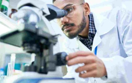 What it Takes To Become A Medical Lab Scientist