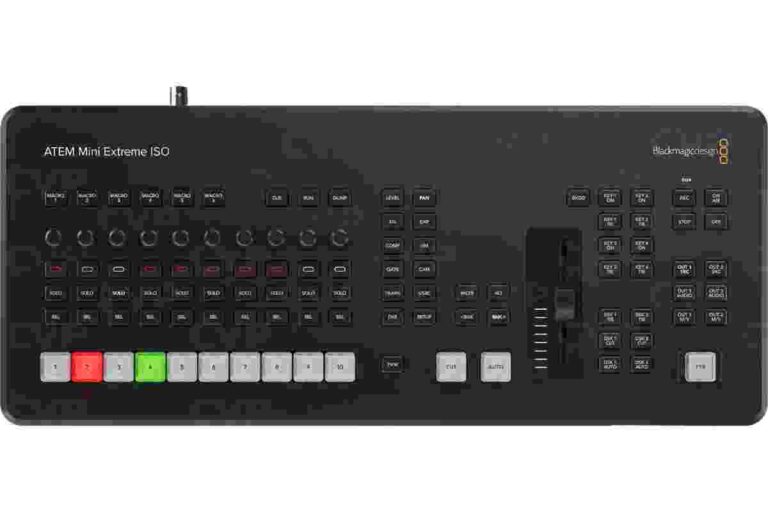 blackmagic-design-atem-mini-extreme