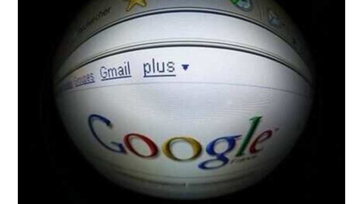 Do a Barrel Roll: Know About This Internet Phenomenon