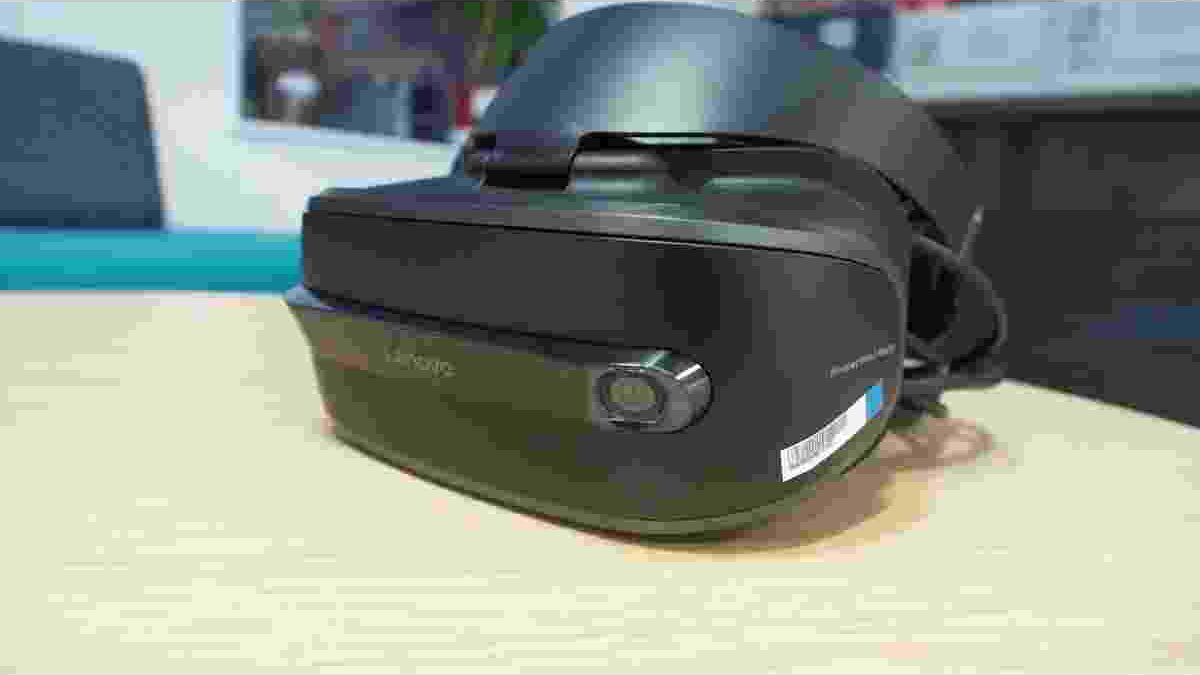 Lenovo Explorer – Features, Comfort, Discovery