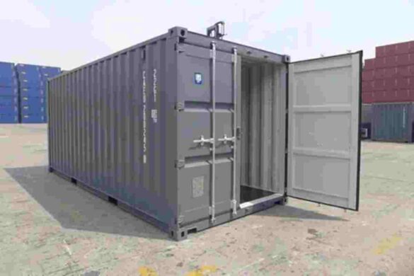 most common types of storage containers